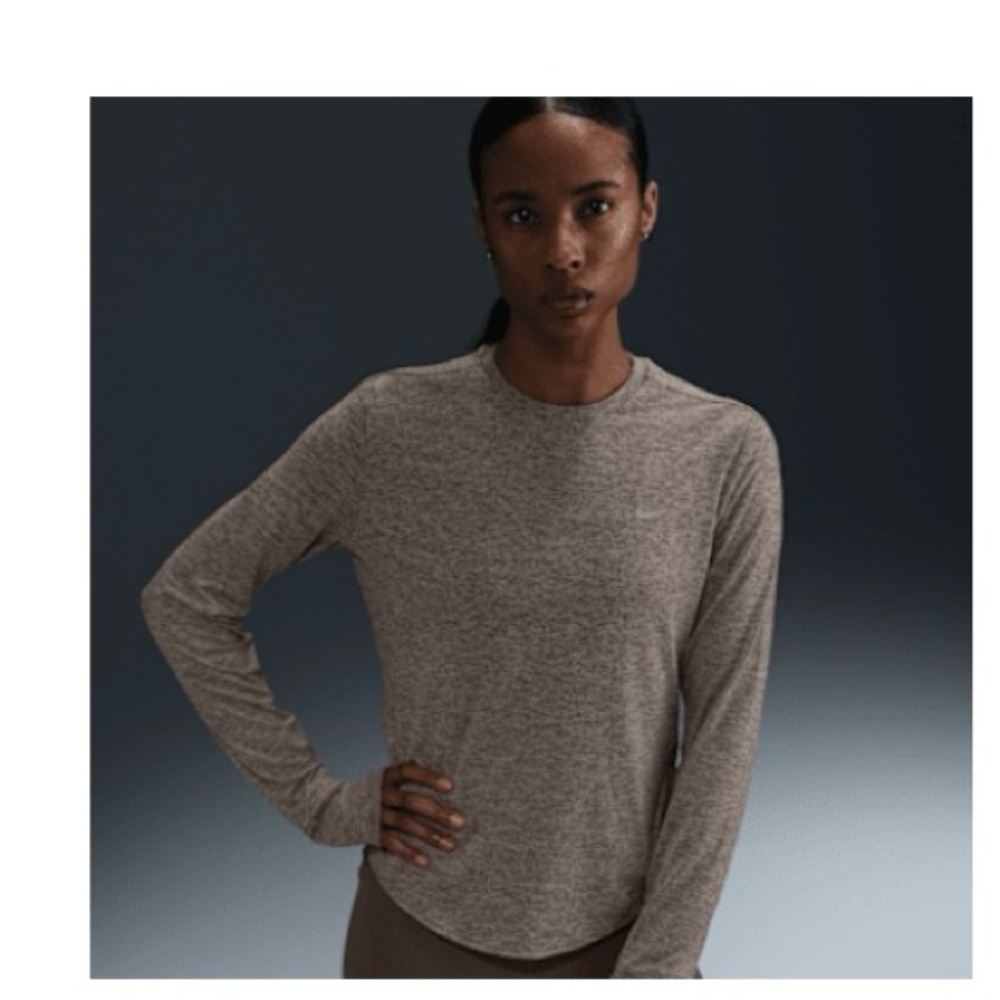 Nike Swift long sleeve